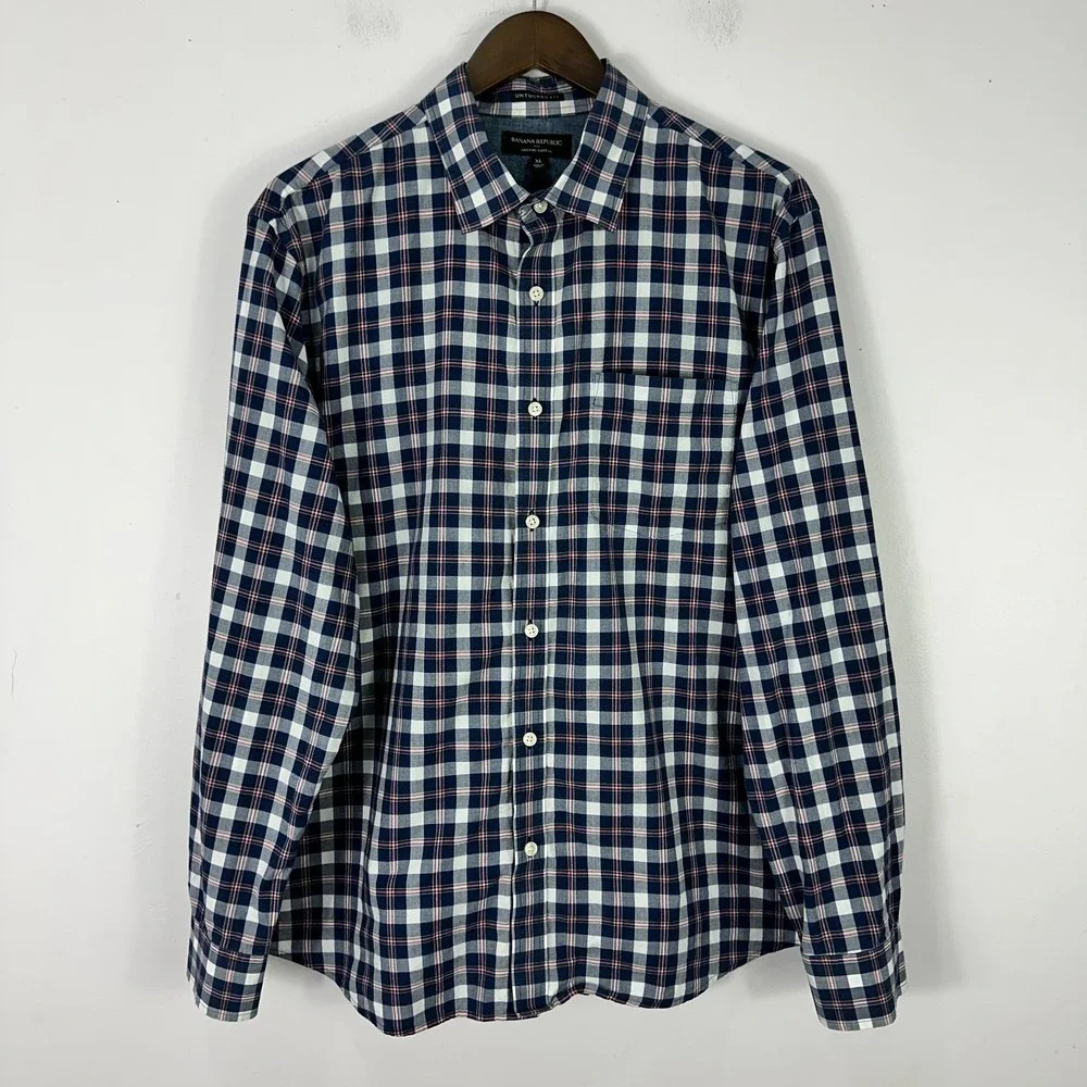 Banana Republic Men's Shirt XL Plaid Organic Cotton Untucked Preppy Quiet Luxury